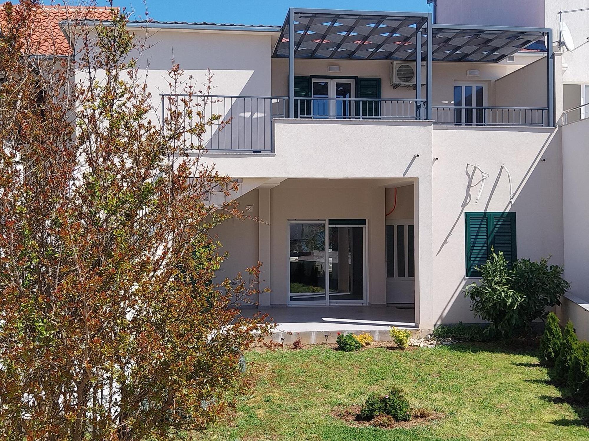 Beach Apartment Ana With Sea View, Balcony, Garden & Bbq, Murter - Dalmatia Εξωτερικό φωτογραφία